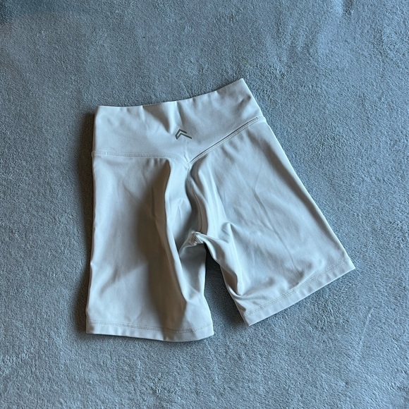 Oner Active Timeless Short - Picture 3 of 3